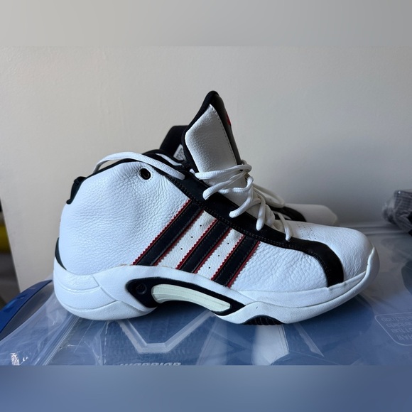 adidas Other - Vintage 2004 Adidas Pro Model Basketball shoe Men’s 11 in white /black /red